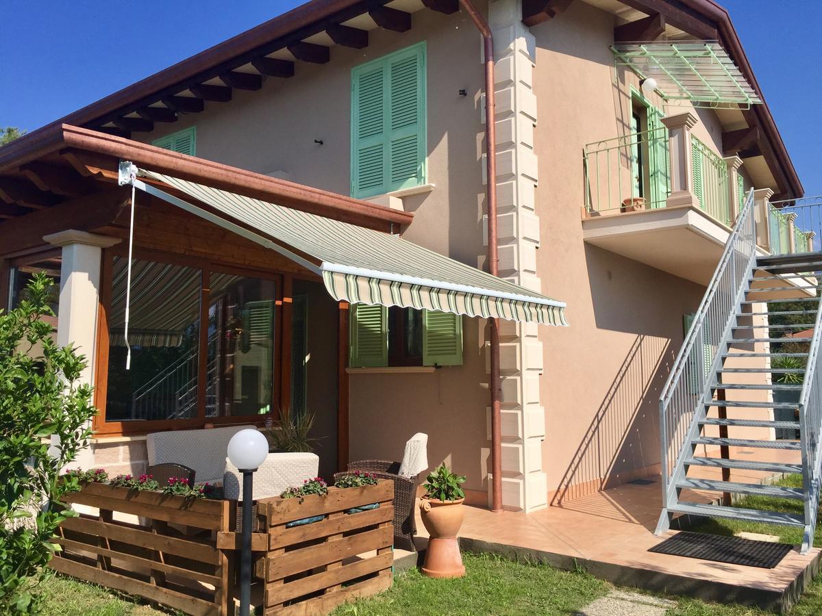 Bed and Breakfast Bba2Passi Marina di Massa Exterior foto