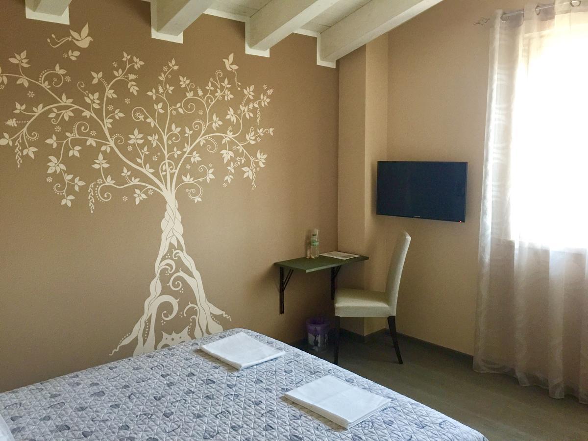 Bed and Breakfast Bba2Passi Marina di Massa Exterior foto