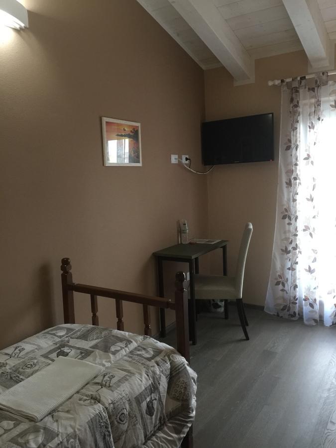 Bed and Breakfast Bba2Passi Marina di Massa Exterior foto